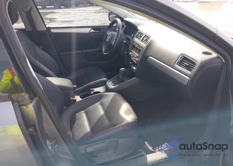 2012 Volkswagen Jetta 2.0L Tdi from USA, damaged, VIN 3VWLL7AJ1CM080802